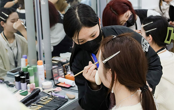 卷不动文化课,解锁美业技能,照样闪闪发光!