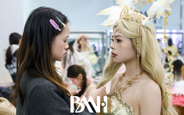 女生搞事业,为什么推荐入行美业?